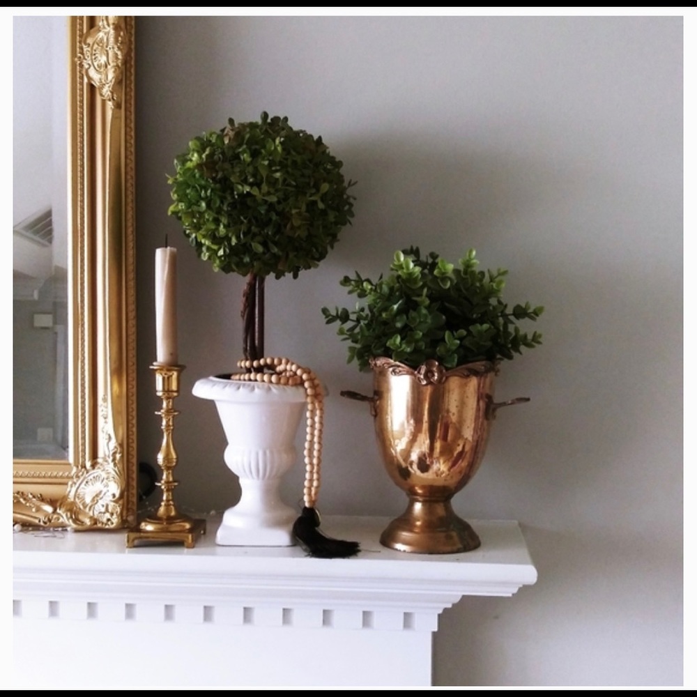 Brass pedestal planter flowers vase gold handled